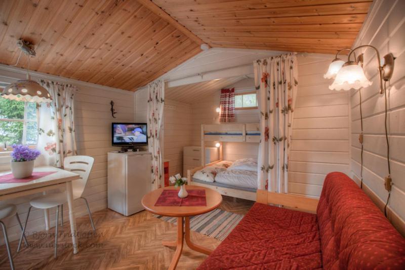 Nordnes Kro Og Camping Rokland Room photo